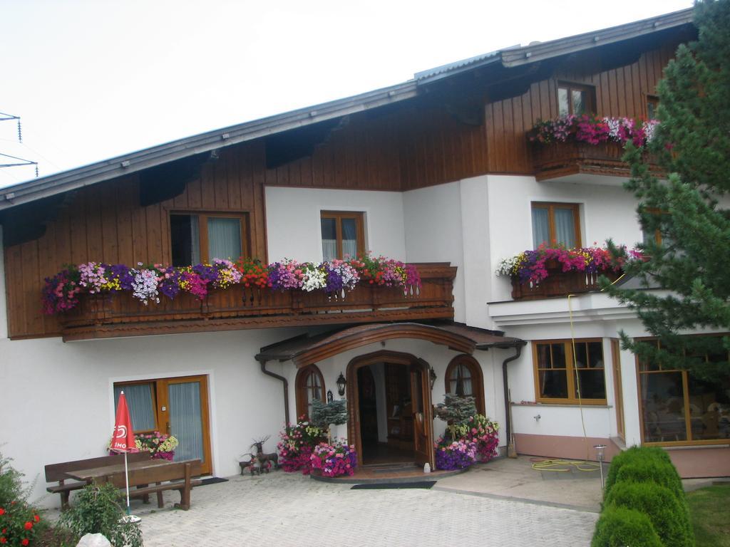 Pension Hanslhof Kaprun Luaran gambar